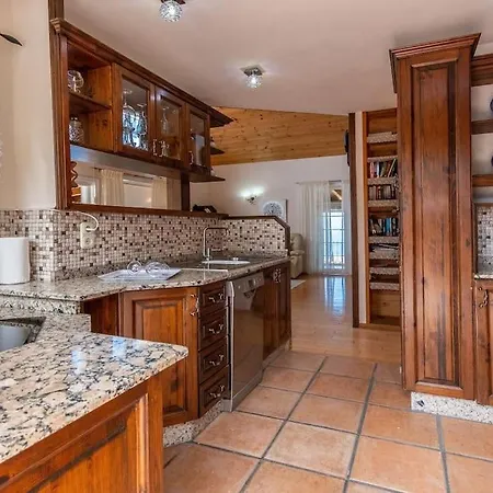 Villa Carlitos By Vista Gomera Costa Adeje (Tenerife)