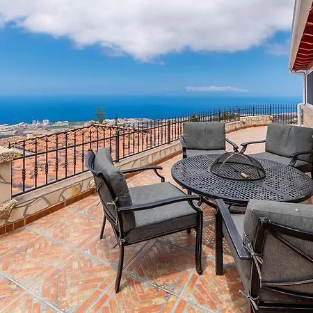 Carlitos Vistas Al Mar Y A La Montaña * Costa Adeje (Tenerife)