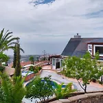 Carlitos By Vista Gomera 아데제